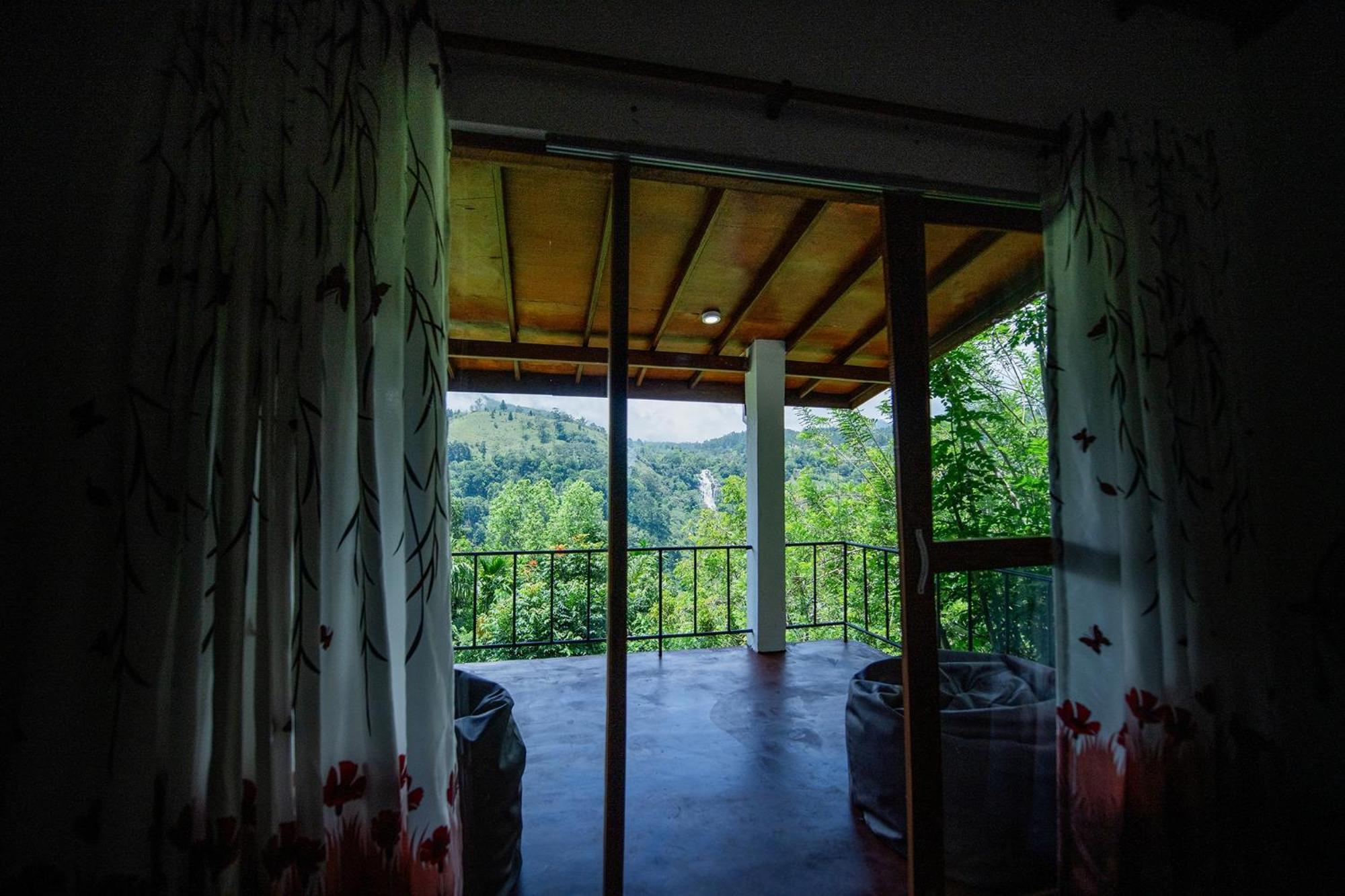 Minthu Homestay Ella Εξωτερικό φωτογραφία
